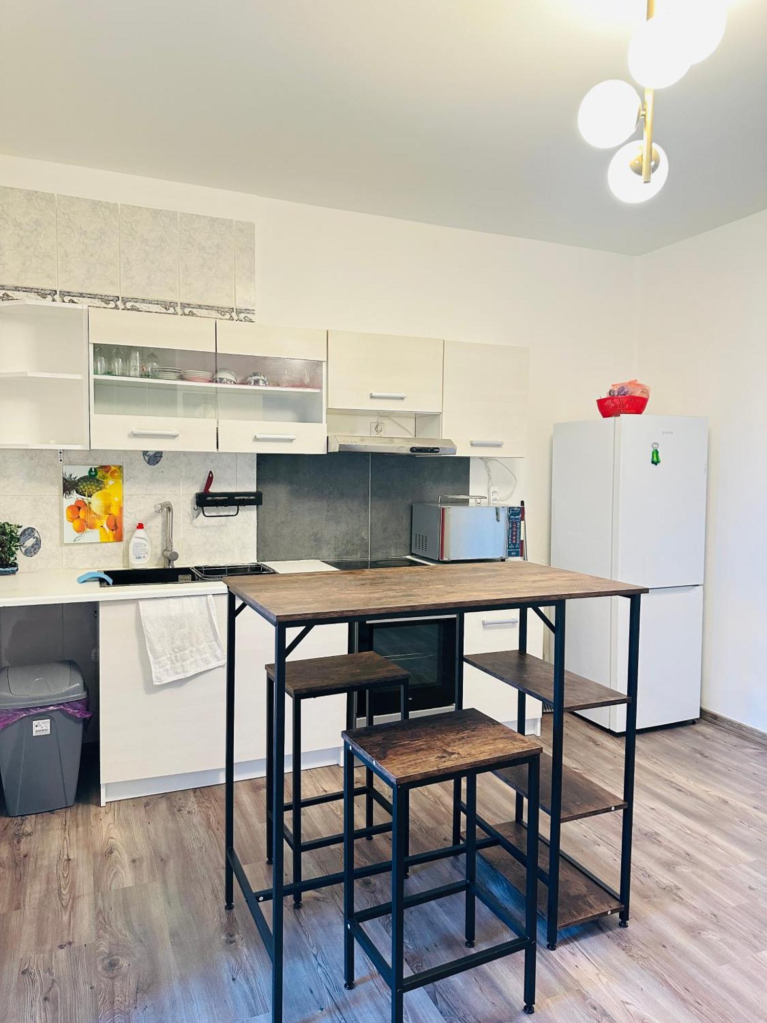 Апартаменты Kael Aparment 04 Теплице Экстерьер фото